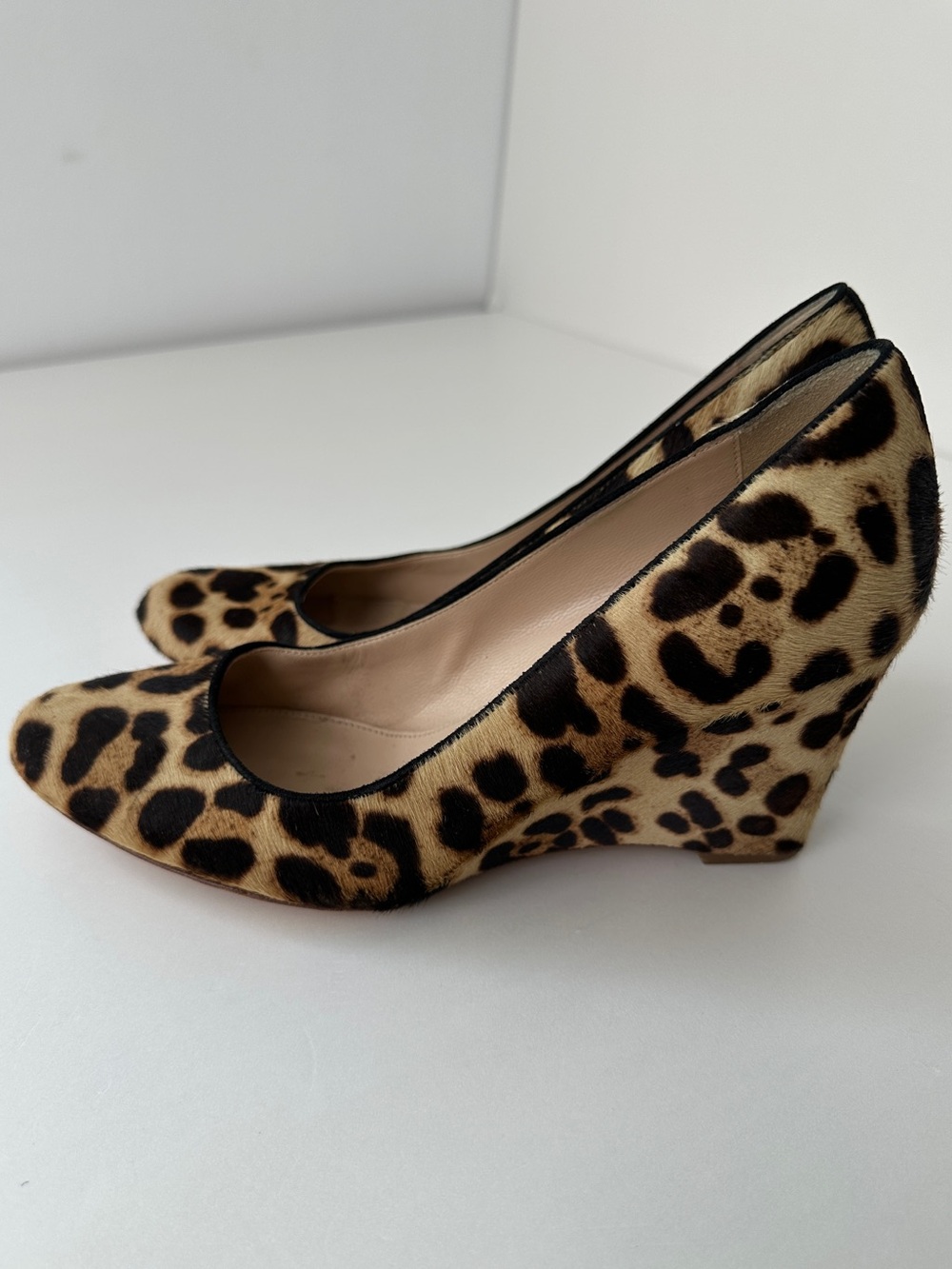JCrew Leopard Print Calf Hair Wedge Heels Pumps Size 7.5 US 5 UK Made in Italy